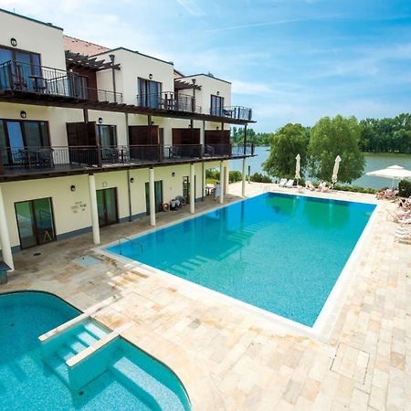 Tisza Balneum Hotel Тисафюред Экстерьер фото
