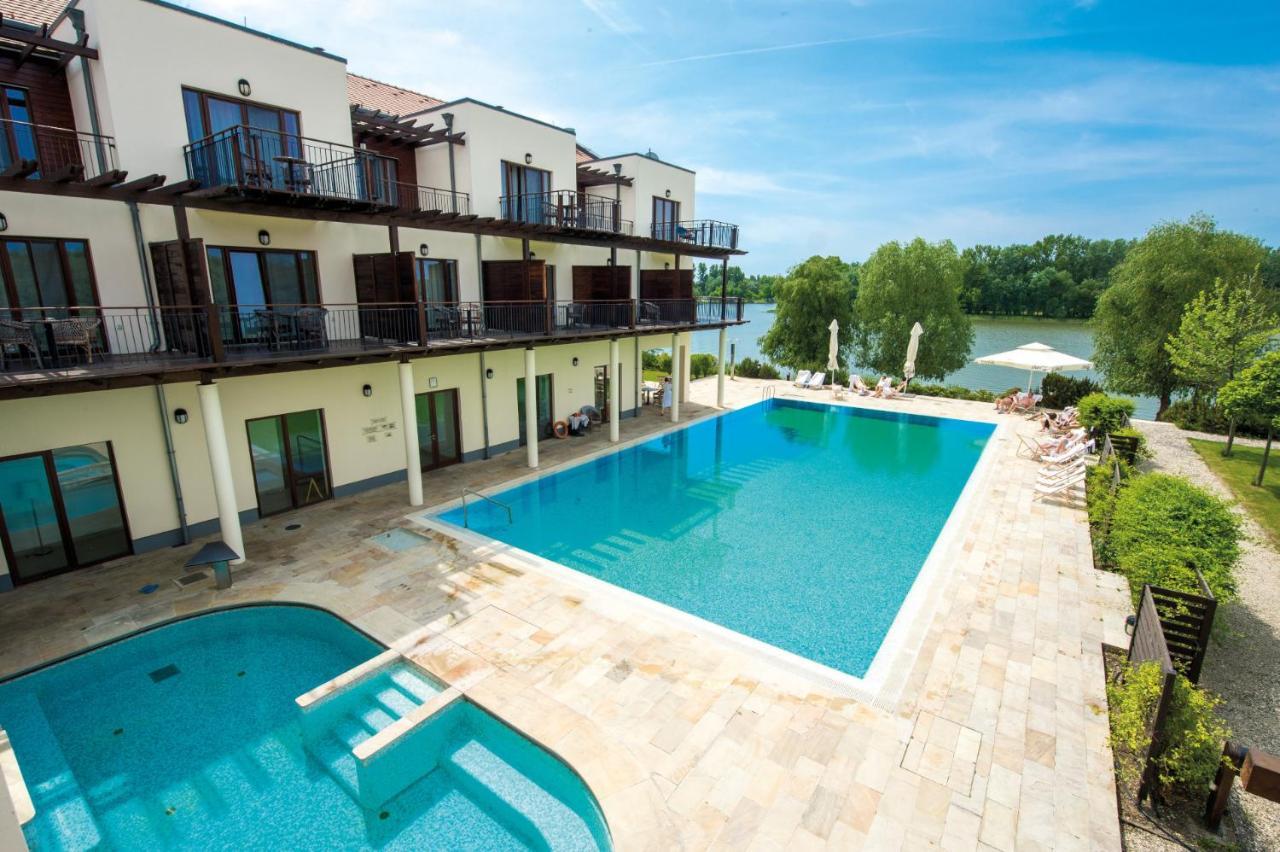 Tisza Balneum Hotel Тисафюред Экстерьер фото