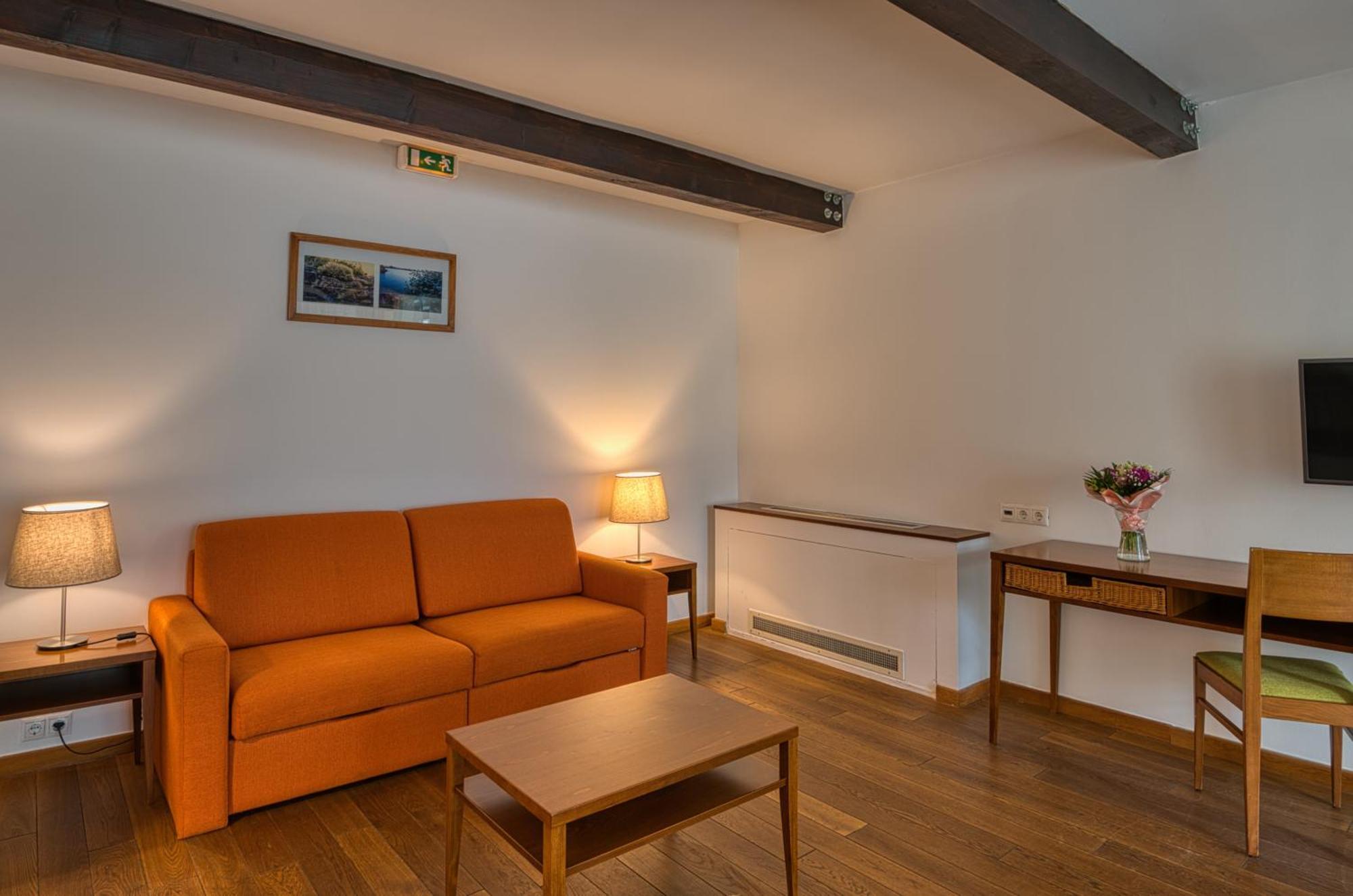 Tisza Balneum Hotel Тисафюред Экстерьер фото